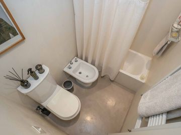VENTA PH DE DOS AMBIENTES  Y MEDIO EN PALERMO