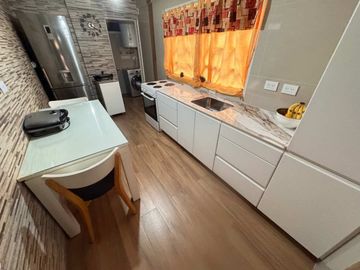 VENTA DEPARTAMENTO 3 AMBIENTES DEPENDENCIA OLIVOS