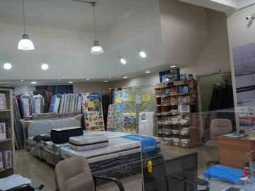 LOCAL EN VENTA EN LOMAS DE ZAMORA