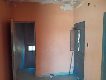 CASA MAS DOS DEPTOS EN VENTA  ISIDRO CASANOVA
