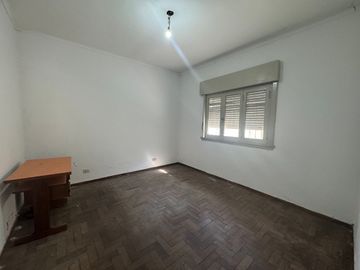 Casa 3 Ambientes Venta Moreno Parque Cochera