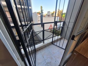 VENTA DEPTO 3 AMB TERRAZA BALCON RAMOS MEJIA