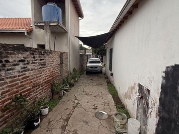 VENTA CASA 3 AMB LOTE 511 M2 B. SAN CARLOS MORENO