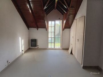 VENTA CASA MAPUCHE 8 AMB SOBRE TERRENO DE 650 MTS