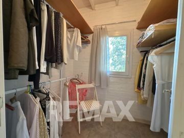 CASA EN VENTA CON PILETA, B CERRADO VILLA ROSA