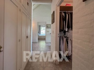 CASA EN VENTA CON PILETA, B CERRADO VILLA ROSA