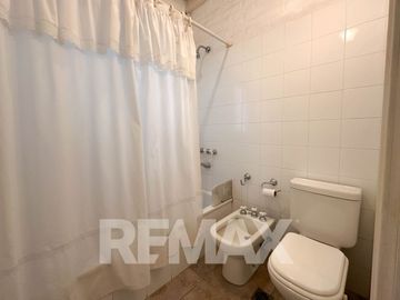 CASA EN VENTA CON PILETA, B CERRADO VILLA ROSA
