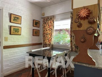 CASA EN VENTA CON PILETA, B CERRADO VILLA ROSA