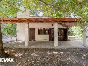 VENTA CASA  PILAR 4 LOTES APTO DESARROLLO-PERMUTA