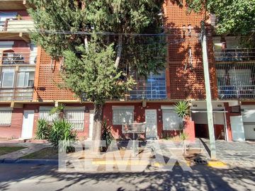 Venta depto 3 amb c/cochera Ballester APTO CREDITO