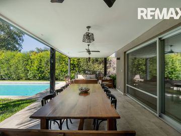 VENTA CASA AYRES DE PILAR