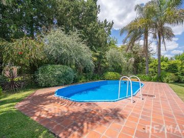 VENTA CASA 6 AMBIENTES CON PILETA EL REMANSO