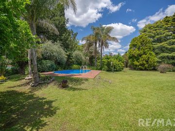 VENTA CASA 6 AMBIENTES CON PILETA EL REMANSO