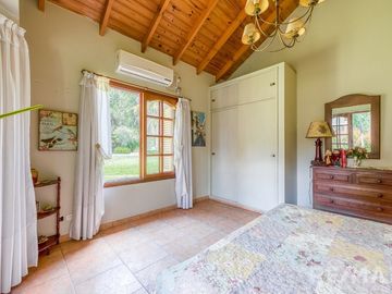 VENTA CASA 6 AMBIENTES CON PILETA EL REMANSO