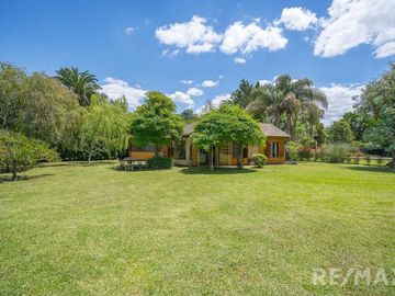 VENTA CASA 6 AMBIENTES CON PILETA EL REMANSO