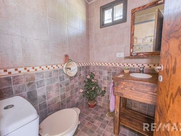VENTA CASA 6 AMBIENTES CON PILETA EL REMANSO