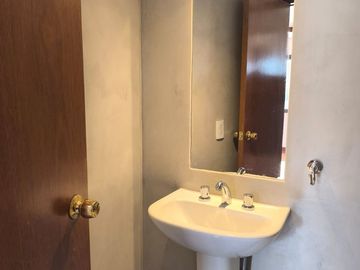 Remax Vende Piso en 5ta seccion Mendoza