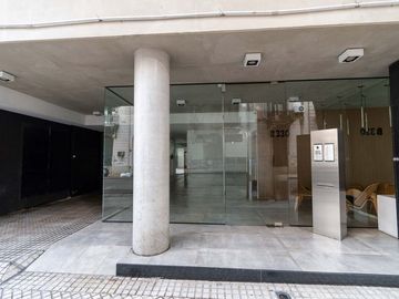 DEPARTAMENTO EN VENTA TRES DORMITORIOS CENTRO