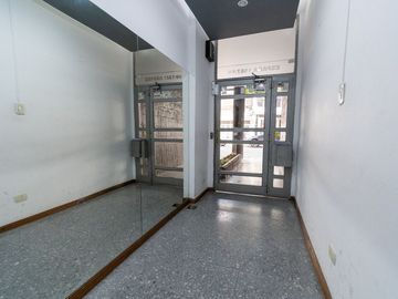 DEPARTAMENTO 2 DORMITORIOS CON COCHERA CENTRO