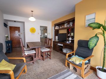 DEPARTAMENTO 2 DORMITORIOS CON COCHERA CENTRO