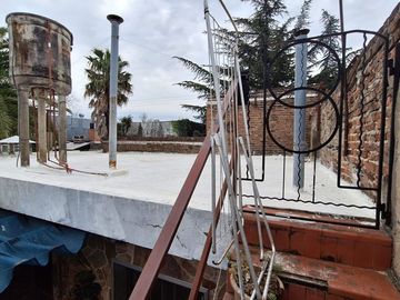 CASA EN VENTA 2 DORMITORIOS BARRIO LUDUEÑA