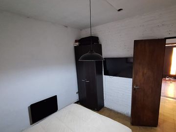 CASA EN VENTA 2 DORMITORIOS CON COCHERA