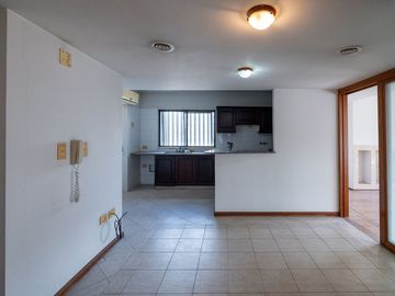 DEPARTAMENTO EN VENTA 3 DORMITORIOS COCHERA CENTRO