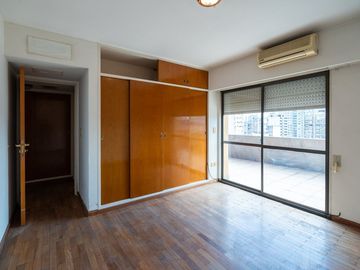 DEPARTAMENTO EN VENTA 3 DORMITORIOS COCHERA CENTRO