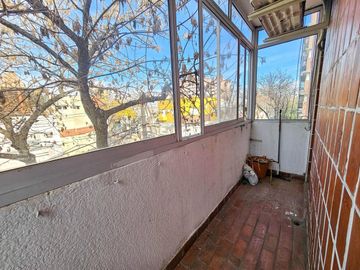 DEPARTAMENTO EN VENTA DOS DORMITORIOS POR ESCALERA