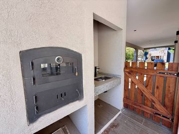 Casa VENTA pileta 6 ambientes B. Bermudas Pilar