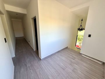Casa VENTA pileta 6 ambientes B. Bermudas Pilar