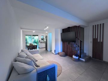VENTA DUPLEX 3 AMBIENTES + PLAY Y COCHERA VICTORIA