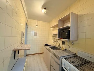 Venta dpto 2 ambientes DEVOTO