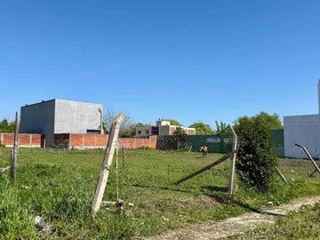LOTE EN VENTA DE 1600M2 EN BERAZATEGUI