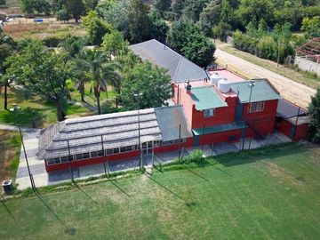 Predio en Venta Merlo Canchas Fútbol 11 Pileta Spa