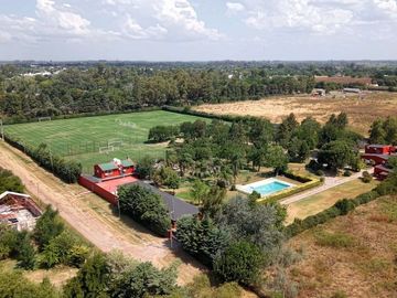 Predio en Venta Merlo Canchas Fútbol 11 Pileta Spa
