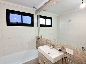 VENTA DEPARTAMENTO MONOAMEBIENTE ALMAGRO BALCON