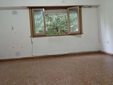 VENTA PH 2 AMBIENTES AL FRENTE, BALCON, TERRAZA