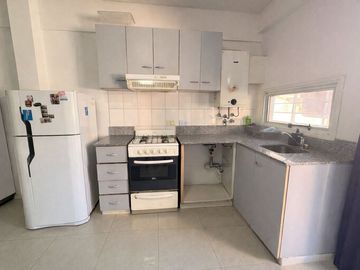 VENTA DPTO 2 AMBIENTES CON RENTA SAN MARTIN CENTR0