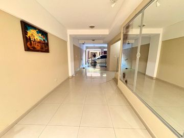 VENTA DPTO 2 AMBIENTES CON RENTA SAN MARTIN CENTR0