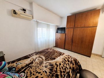 VENTA PH EN BLOQUE DEPOSITO Y DTOS VILLA MARTELLI