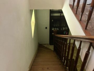 CASA EN VENTA CON PILETA, RANELAGH