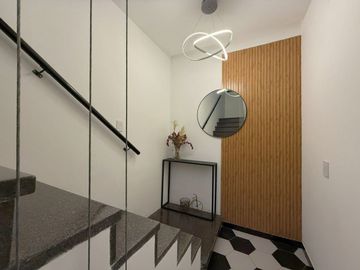 VENTA DEPARTAMENTO 3 AMBIENTES BERNAL CENTRO
