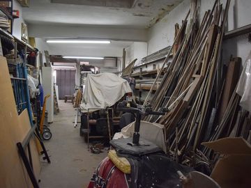 Venta galpón con oficina barrrio Azcuenaga