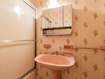 VENTA Departamento 3 dormitorios, balcón, luminoso