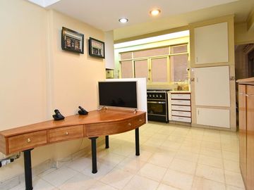 Alquiler 4 amb. cochera SIN MUEBLES Barrancas