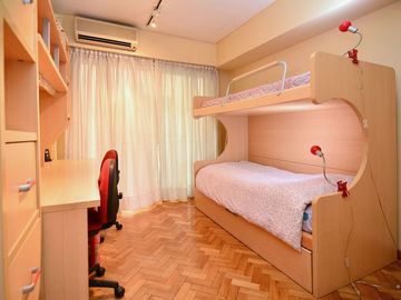 Alquiler 4 amb. cochera SIN MUEBLES Barrancas