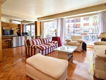 Alquiler 4 amb. cochera SIN MUEBLES Barrancas