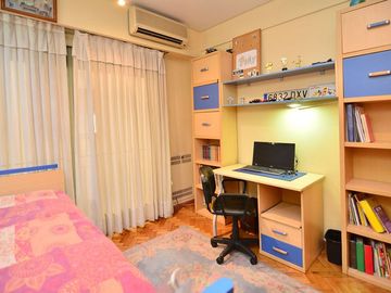 Alquiler 4 amb. cochera SIN MUEBLES Barrancas