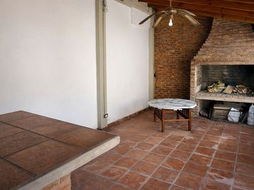 VENTA CASA 4 AMBIENTES ADROGUE + DEPARTAMENTO 4 AM